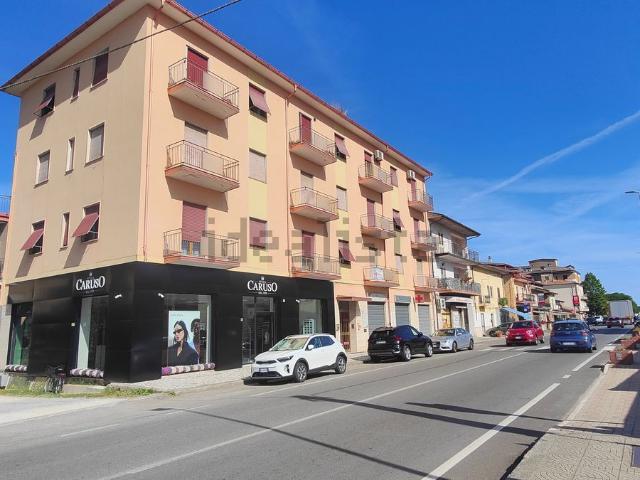 Appartamento in vendita di 180 m² in Strada Statale 19 delle Calabrie, 29
