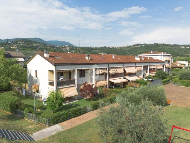 Appartamento in vendita di 181 m² in Via Carlo G. Battistoli, 6