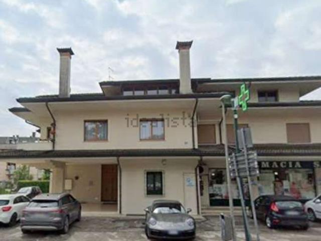 Appartamento in vendita di 181 m² in Via Giuseppe Sarto