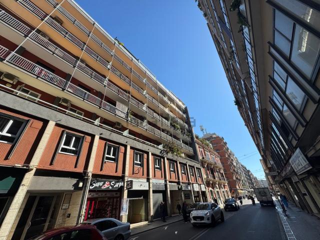 Appartamento in vendita di 181 m² in Via Gian Giuseppe Carulli