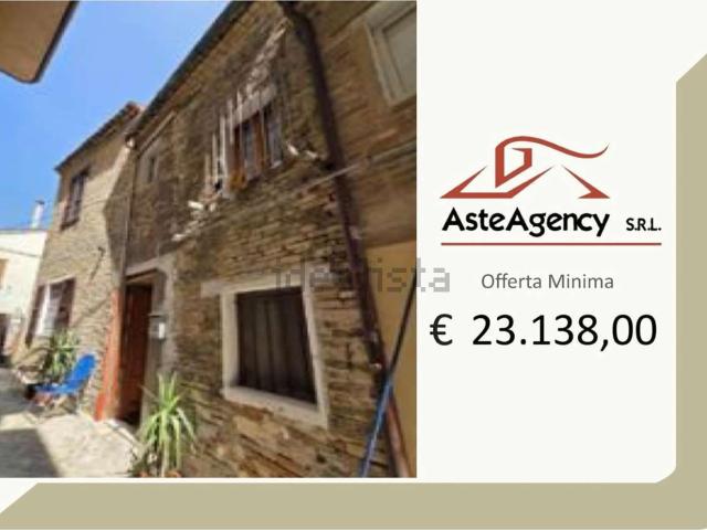 Appartamento in vendita di 181 m² in Via Guerrieri, 16