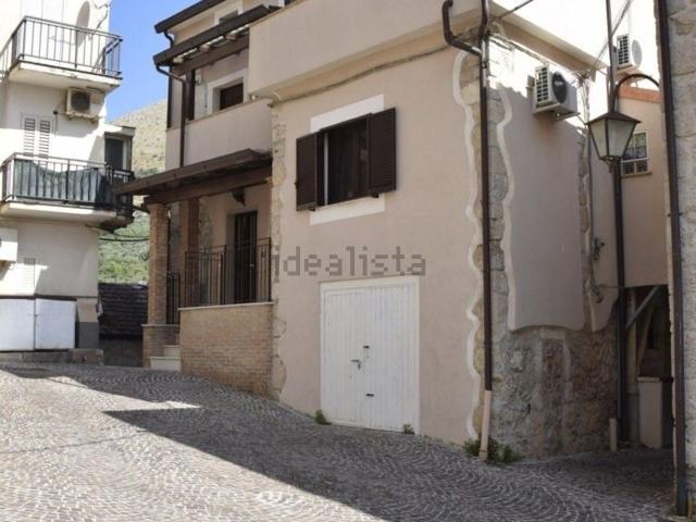 Appartamento in vendita di 181 m² in Via Guglielmo Marconi, 42