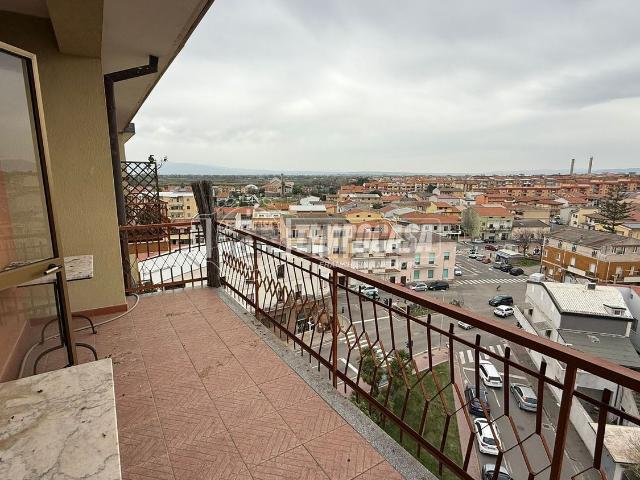Appartamento in vendita di 181 m² in Via Domenico Cimarosa, 6