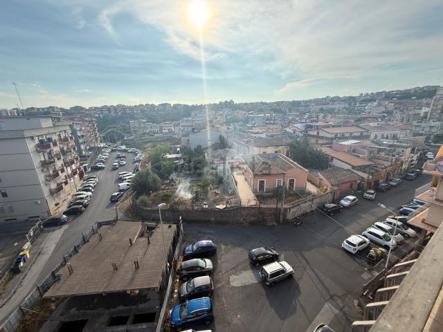 Appartamento in vendita di 181 m² in Via dei Piccioni, 9