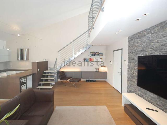 Appartamento in vendita di 181 m² in Via Enrico Caruso, 10