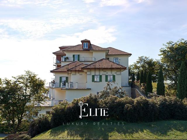 Appartamento in vendita di 181 m² in Via M. Scavini, 2