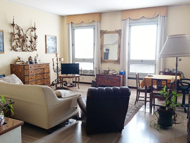 Appartamento in vendita di 181 m² in Via Venturini