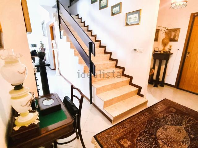 Appartamento in vendita di 181 m² in Strada Colle Scorrano, 7
