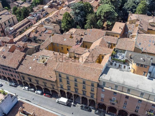 Appartamento in vendita di 181 m² in Strada Maggiore