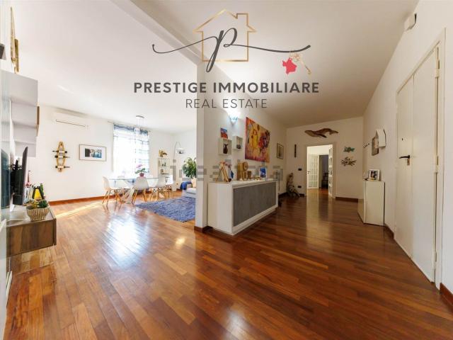 Appartamento in vendita di 182 m²