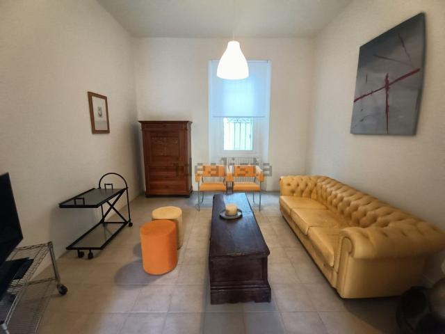 Appartamento in vendita di 182 m² in Via Benedetto Cairoli