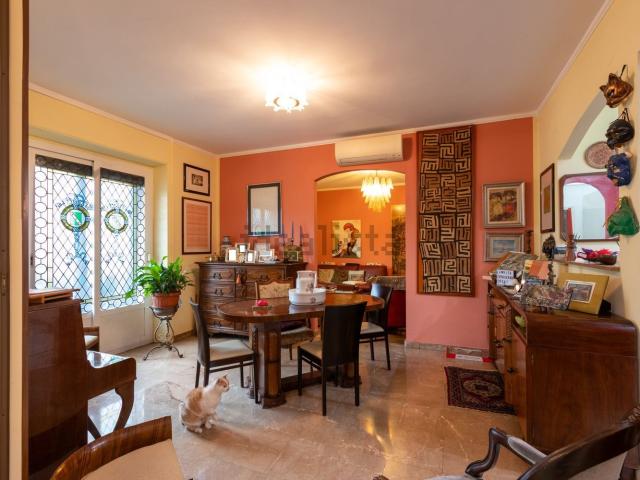 Appartamento in vendita di 182 m² in Via Giulio e Corrado Venini, 16