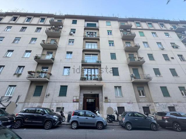 Appartamento in vendita di 182 m² in Via Giuseppe La Farina