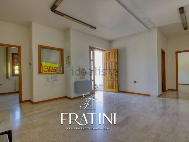 Appartamento in vendita di 182 m² in Via Gran Sasso, 29