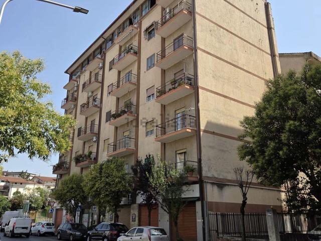 Appartamento in vendita di 182 m² in Via degli Stadi, 19