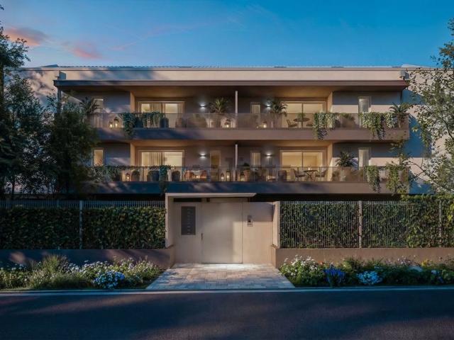 Appartamento in vendita di 182 m² in Via Rimini
