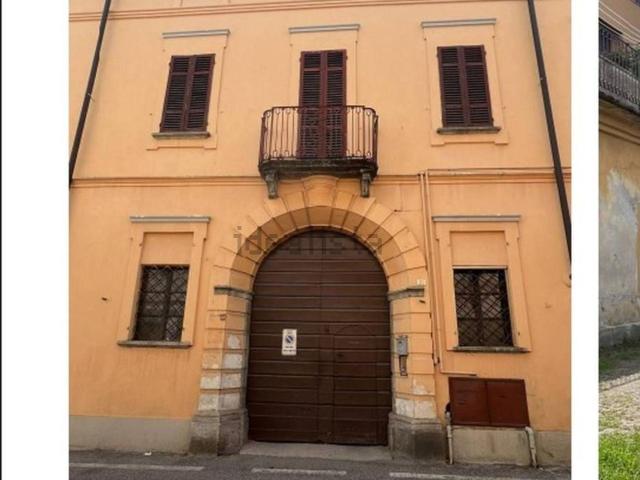 Appartamento in vendita di 183 m² in Via Monte Rosa