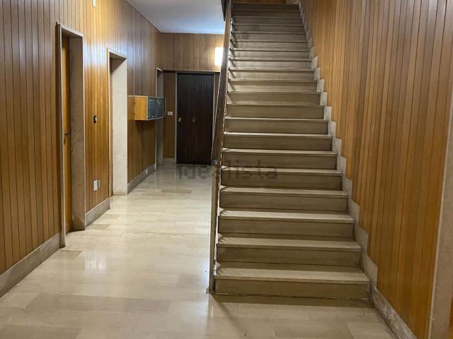 Appartamento in vendita di 183 m² in Via Marcello Garosi, 30