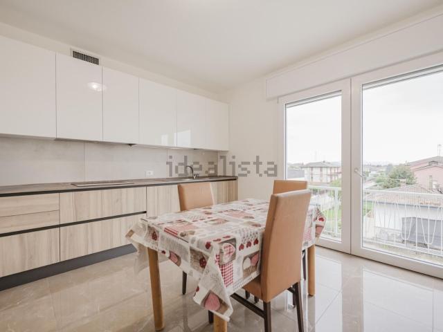 Appartamento in vendita di 183 m² in Via Michelangelo Buonarroti, 2