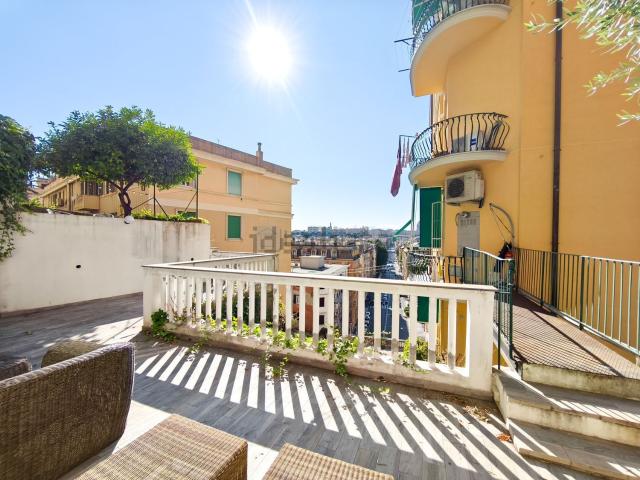 Appartamento in vendita di 183 m² in Via Nizza