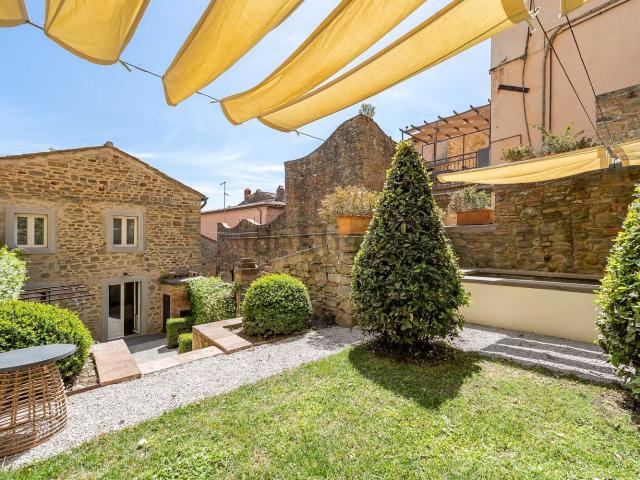 Appartamento in vendita di 183 m² in Via S. Margherita, 11
