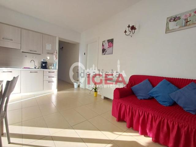 Appartamento in vendita di 183 m² in Via Simone Martini