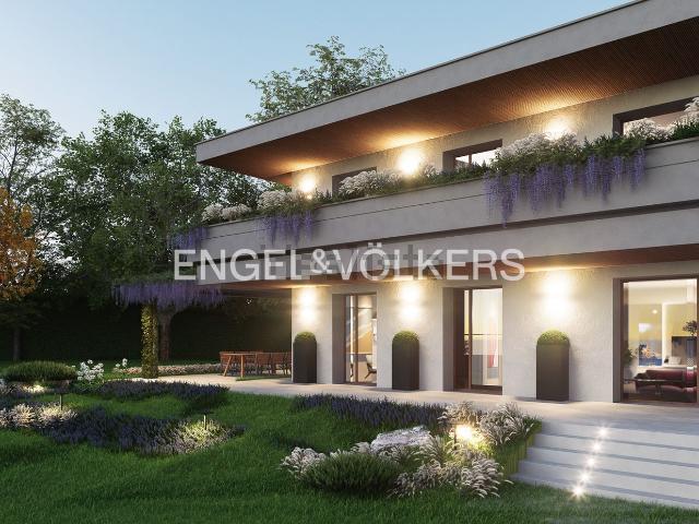 Appartamento in vendita di 183 m² in Via Pontebuco