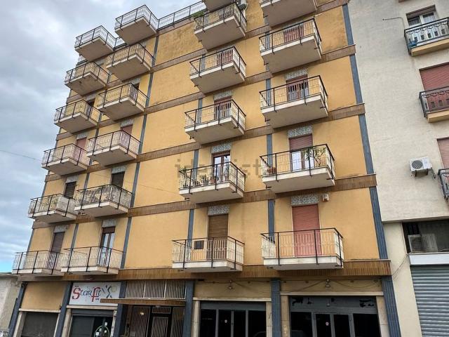 Appartamento in vendita di 183 m² in Via Pia Opera Pastore