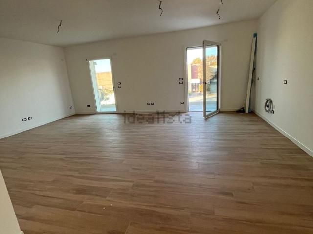 Appartamento in vendita di 183 m² in Via Roma