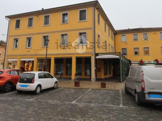 Appartamento in vendita di 183 m² in Piazza Garibaldi, 3