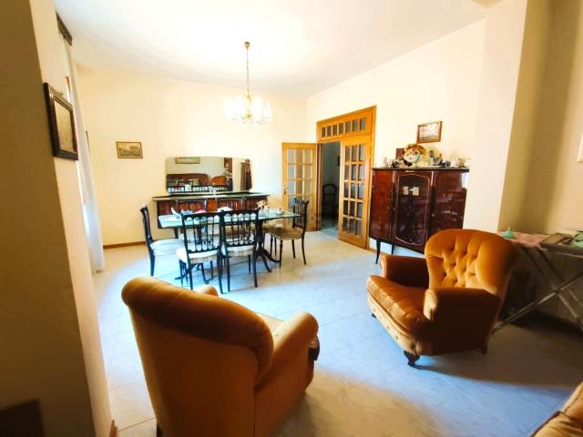 Appartamento in vendita di 183 m² in Strada Statale Marscianese