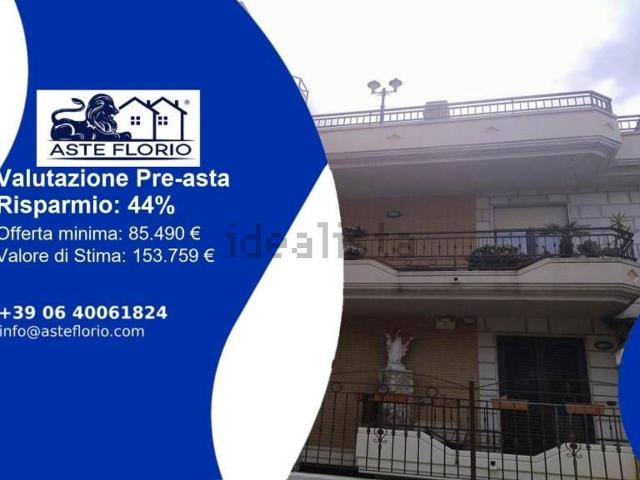 Appartamento in vendita di 184 m² in Via Luigi Grassi, 11