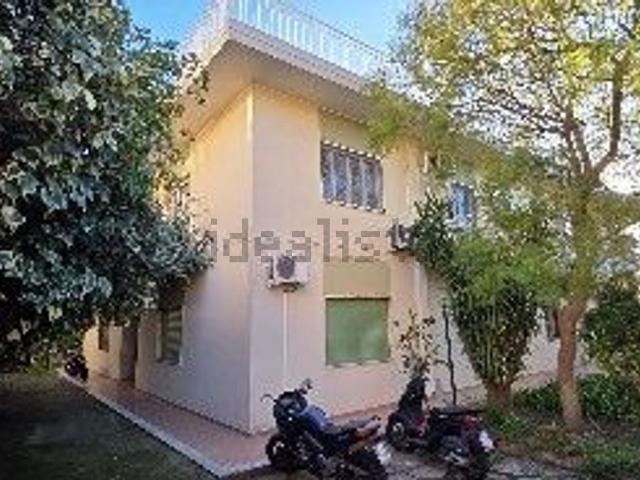 Appartamento in vendita di 184 m² in Via Luigi Sturzo