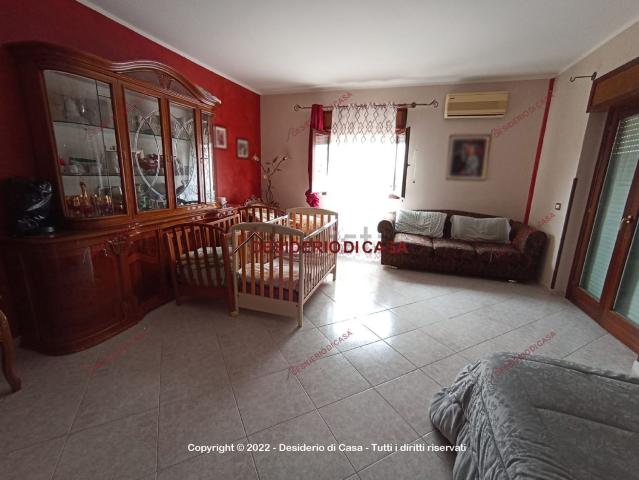 Appartamento in vendita di 184 m² in Via Salvatore Quasimodo, 1