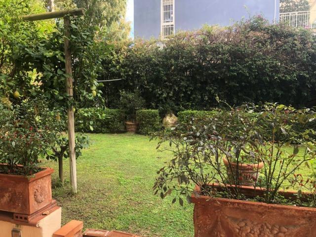 Appartamento in vendita di 184 m² in Via Posillipo, 176