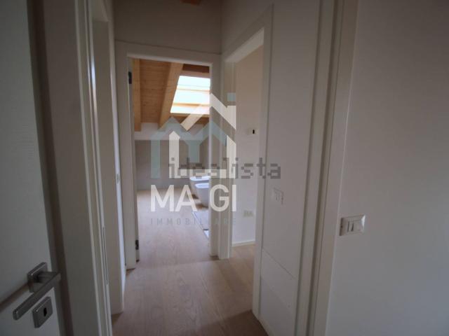 Appartamento in vendita di 184 m² in Viale Luigi Luzzatti