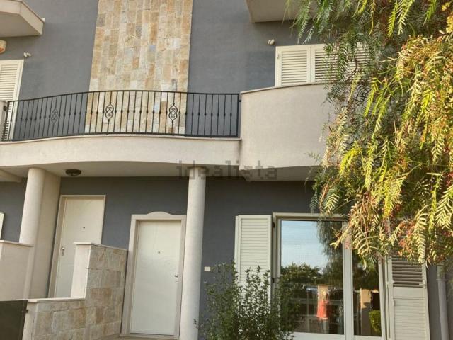 Appartamento in vendita di 185 m² in Via Cosenza