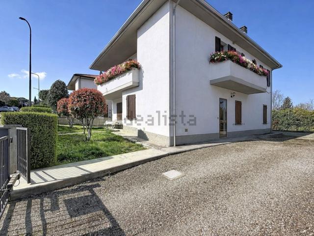 Appartamento in vendita di 185 m² in Via Caduti di Via Fani