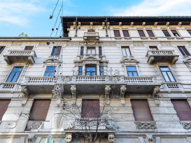 Appartamento in vendita di 185 m² in Via Camillo Benso Cavour