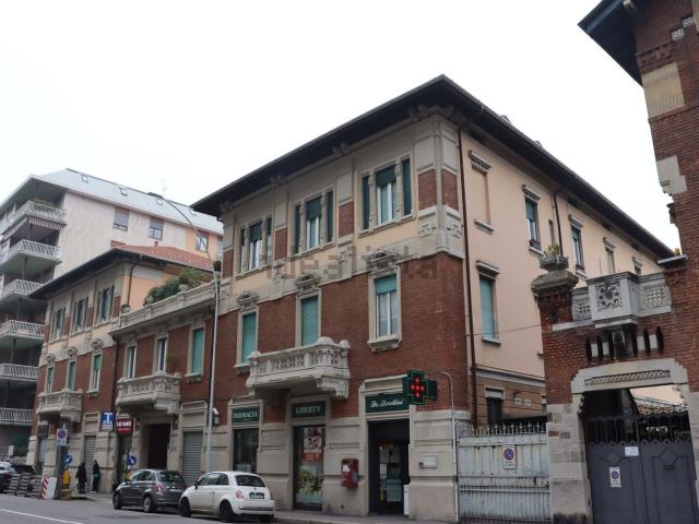 Appartamento in vendita di 185 m² in Via Goffredo Mameli