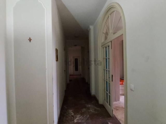 Appartamento in vendita di 185 m² in Via Genova
