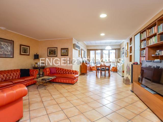 Appartamento in vendita di 185 m² in Via Giovanni Andrea Badoero
