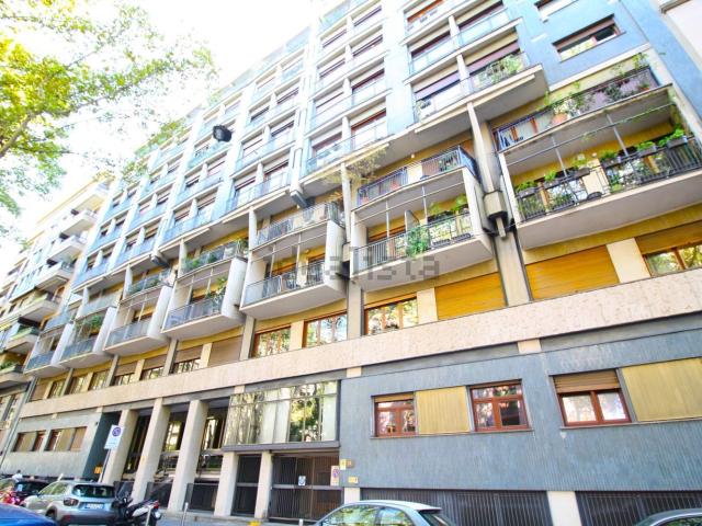 Appartamento in vendita di 185 m² in Via Domenichino, 11