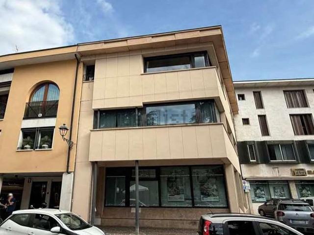 Appartamento in vendita di 185 m² in Via dal Molin, 10