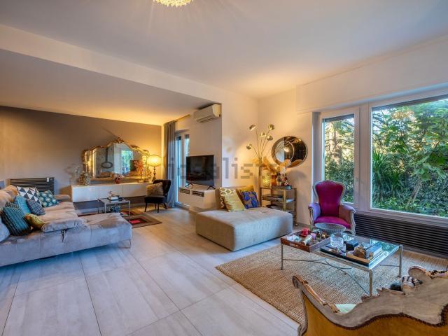 Appartamento in vendita di 185 m² in Via dei Faggella, 1