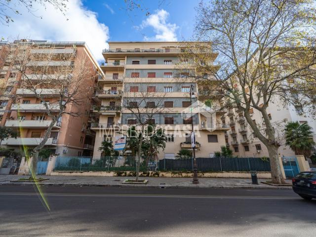 Appartamento in vendita di 185 m² in Via della Libertà, 203