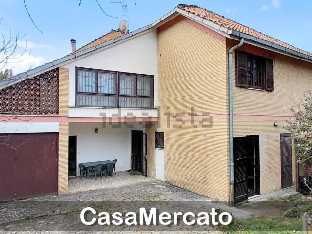 Appartamento in vendita di 185 m² in Via delle Barozze