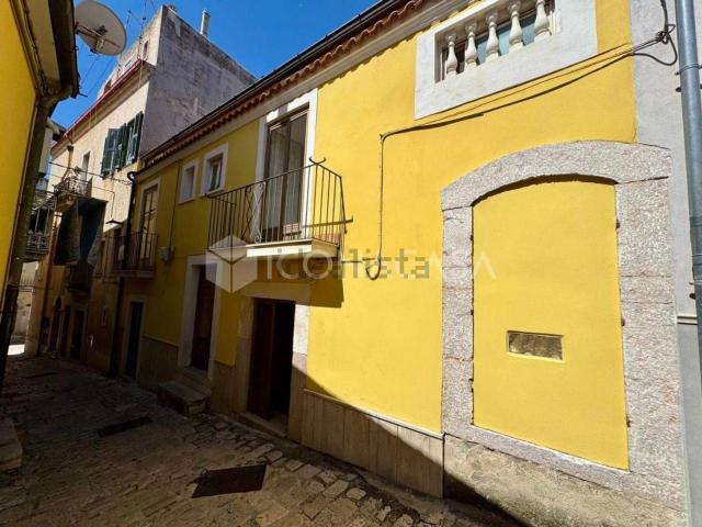 Appartamento in vendita di 185 m² in Via Ferrantelli, 11