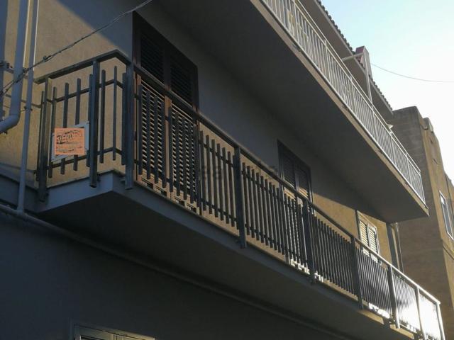 Appartamento in vendita di 185 m² in Via Mentana