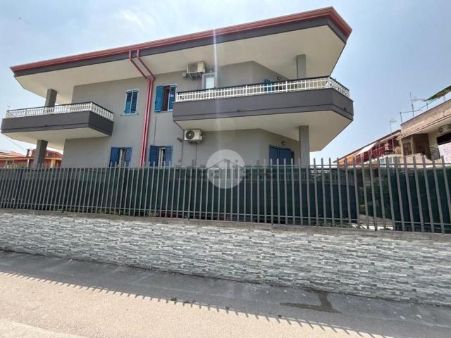 Appartamento in vendita di 185 m² in Via Minghetti, 13